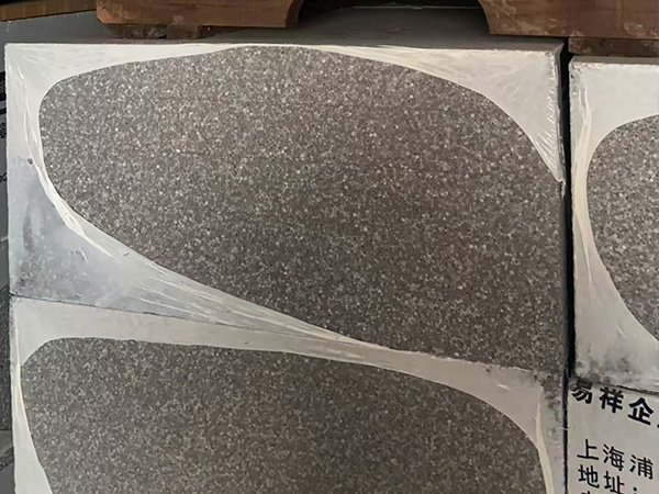 匀质板或挤氯乙烯泡沫板